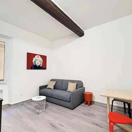 21m With Wifi In The Center And Near The Bandol